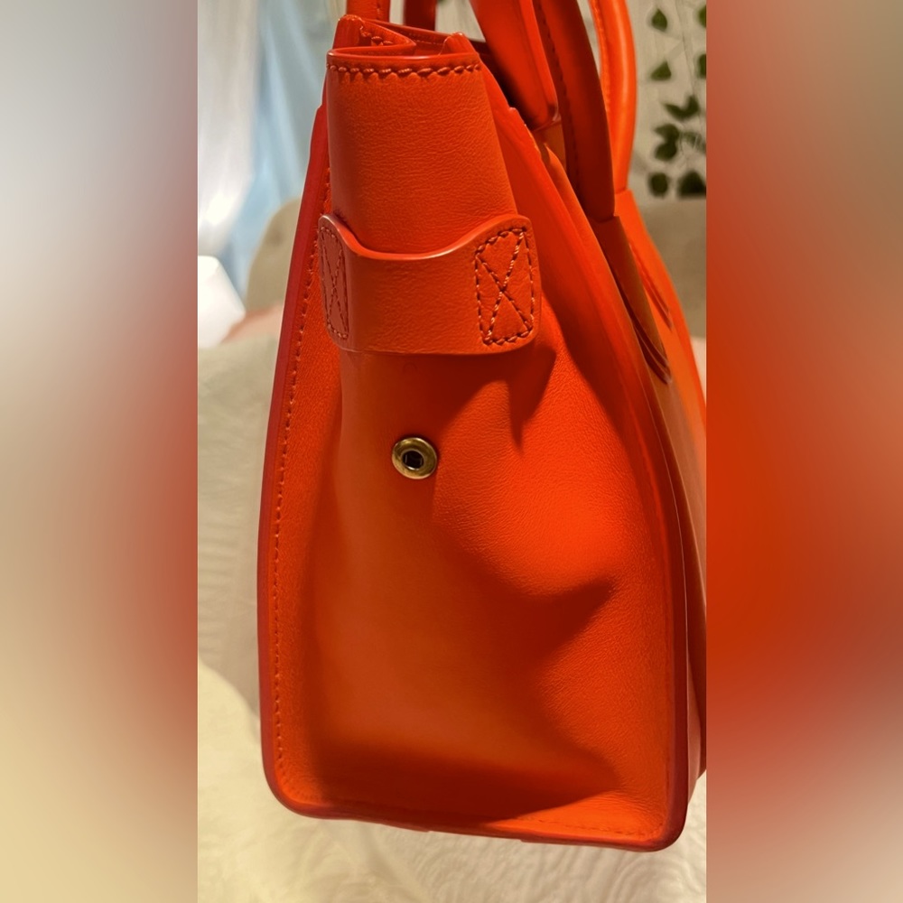 🔥❤️CELINE MICRO LUGGAGE HANDBAG IN DRUMMED CALFSKIN. ABSOLUTELY GORGEOUS RARE - Picture 6 of 16